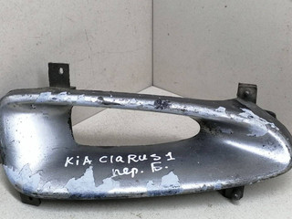 заглушка (решетка) в бампер Kia Clarus 1 поколение 1997, 2.0 л., седан