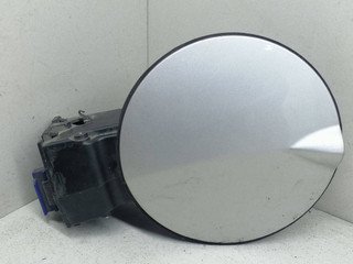 лючок топливного бака Peugeot 1007 1 поколение 2005, 1.4 л., HDi, 8HZ (DV4TD), дизель, 5МКПП, серебристый, хетчбэк 3 дв., 9651250780
