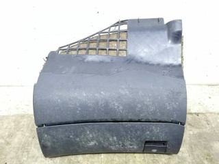 бардачок Audi A4 B5 1996, 1.9 л., TDi, AHU, дизель, 5МКПП, зелёный, седан, 8D1857035