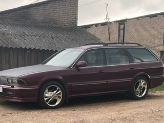 стекло двери задней правой Mitsubishi Sigma 1 поколение 1991, универсал