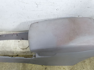 подлокотник Toyota Camry 7 поколение XV40 2008, 2.4 л., i, 2AZ-FE, бензин, АКПП, серебристый, седан, передний привод, 58912-06050
