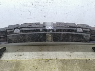 усилитель бампера переднего Volkswagen Passat B6 2007, 2.0 л., бензин, АКПП, серебристый, универсал, передний привод, 1121917