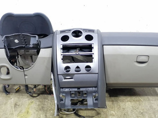панель передняя салона (торпедо) Renault Megane 2 поколение 2005, 8200491056
