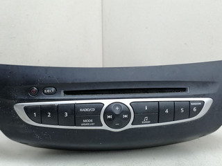 магнитола Renault Laguna 3 поколение 2008, 1.6 л., i, бензин, 6МКПП, синий, хетчбэк 5 дв., передний привод, 281150013R, 281150013RT