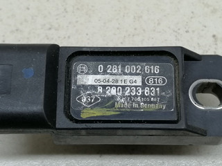 датчик абсолютного давления Renault Laguna 3 поколение 2008, 1.6 л., i, бензин, 6МКПП, синий, хетчбэк 5 дв., передний привод, 8200233831, 0281002616