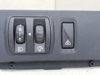 кнопка корректора фар Renault Laguna 3 поколение 2008, 1.6 л., i, бензин, 6МКПП, синий, хетчбэк 5 дв., передний привод, VALEO, 251900001RD