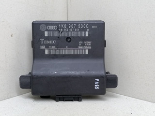блок комфорта Skoda Octavia 2 поколение (A5) 2004, 1.9 л., TDi, BJB, дизель, 5МКПП, темно-серый, хетчбэк 5 дв., передний привод, 1K0907530C, 1K0907951