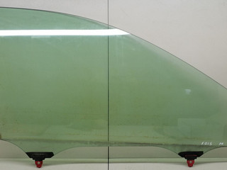 стекло двери передней правой Toyota Camry 7 поколение XV40 2008, 2.4 л., 2AZ-FE, бензин, АКПП, серебристый, седан, передний привод, 6810106080