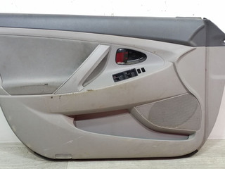 обшивка двери передняя левая Toyota Camry 7 поколение XV40 2008, 2.4 л., 2AZ-FE, бензин, АКПП, серебристый, седан, передний привод, 67778-06060