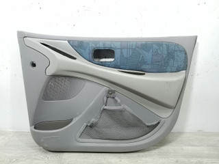 обшивка двери передняя правая Nissan Almera Tino V10 2001, 2.2 л., DCi, YD22DDTi, дизель, 5МКПП, серебристый, минивэн, передний привод, 911664600K2