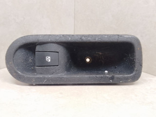 кнопка стеклоподъемника двери задней Renault Megane 2 поколение 2005, 1.9 л., DCi, дизель, 6МКПП, синий, универсал, передний привод, 156015540, 035330