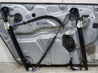 стеклоподъемник электрический передний правый Volkswagen Passat B5 3B5 1997, 1.9 л., TDi, AHU, дизель, 5МКПП, серебристый, седан, передний привод, 3B1837462