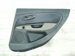 обшивка двери задняя правая Fiat Grande Punto 1 поколение 2006, 1.3 л., дизель, 5МКПП, салатовый, хетчбэк 5 дв., передний привод, 735417477, 735417478