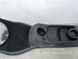 консоль салона Citroen C4 Grand Picasso 1 поколение 2007, 1.6 л., HDi, 9HZ (DV6TED4), дизель, 5МКПП, минивэн, передний привод, 9689084980
