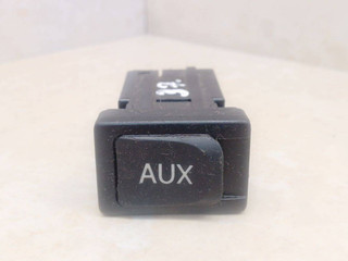 разъем AUX / USB Toyota Camry 7 поколение XV40 2008, 2.4 л., 2AZ-FE, бензин, АКПП, серебристый, седан, передний привод, 86190-02029