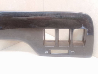 накладка на торпедо (консоль) Subaru Outback 2 поколение BH9 2002, 2.5 л., i, бензин, АКПП, зеленый, универсал, полный привод, 020411C0216