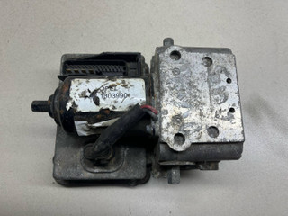 блок ABS Opel Vectra B 1996, 1.6 л., бензин, S108022001, 13039901