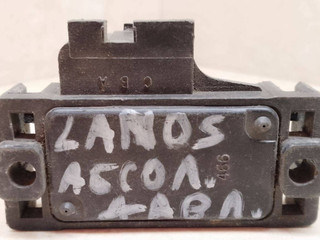 датчик абсолютного давления Daewoo Lanos T100 1999, 1.5 л., i, бензин, 5МКПП, бордовый, хетчбэк 5 дв., передний привод, 12569240, EZ0U61, 0901061419