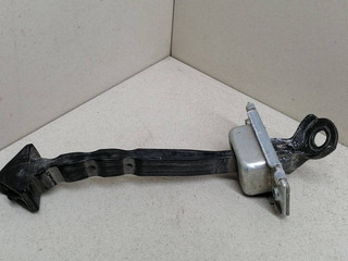 ограничитель открывания двери Mazda 3 BL 2009, 2.0 л., i, бензин, 5МКПП, чёрный, хетчбэк 5 дв., передний привод, BBM4-72-270B, BBM4-72-270A
