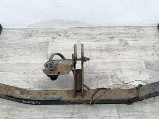 прицепное устройство (фаркоп) Renault Scenic 2 поколение JM0G 2003, 1.9 л., DCi, F9Q 812, дизель, 6МКПП, бордовый, минивэн, 7711427270