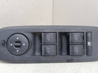 кнопка стеклоподъемника двери передней левой Ford S-Max 1 поколение 2006, 1.8 л., TDCi, дизель, 6МКПП, серебристый, минивэн, передний привод, 6M2T-14A232-BE, B0707620030