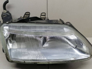 фара правая Renault Espace 3 поколение 2000, 2.2 л., TD, G8T 716, дизель, 5МКПП, синий, минивэн, передний привод, 88202087