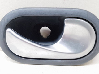 ручка внутренняя передняя правая Renault Scenic 2 поколение JM0G 2005, 1.9 л., DCi, F9Q 812, дизель, 6МКПП, серый, минивэн, передний привод, 5005500006, 8200028486