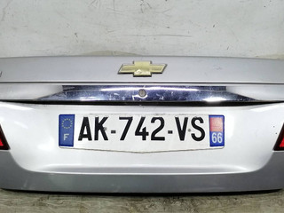 крышка багажника (дверь 3-5) Chevrolet Epica 2 поколение 2008, 2.0 л., i, бензин, серебристый, седан, передний привод, 96434728, 96434727, 96636359