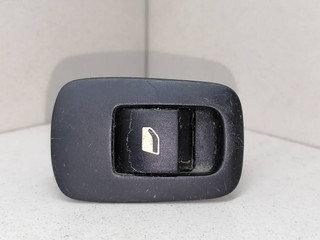 кнопка стеклоподъемника двери задней Citroen C4 Grand Picasso 1 поколение 2007, 1.6 л., HDi, 9HZ (DV6TED4), дизель, 5МКПП, минивэн, передний привод, 96639378ZD