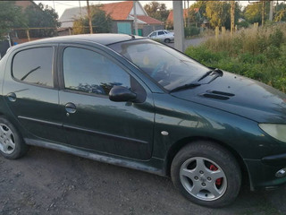 Peugeot 206 1 поколение