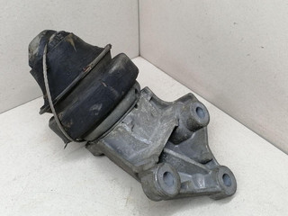 подушка крепления двигателя Volvo S60 1 поколение 2001, 2.4 л., B 5244 T3, бензин, АКПП, черный, седан, передний привод, 9161141