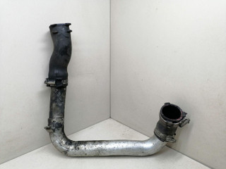 патрубок интеркулера Audi A6 4A/C4 1997, 3.0 л., дизель