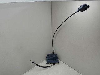 замок двери задней правой Renault Scenic 2 поколение JM0G 2003, 1.9 л., DCi, F9Q 812, дизель, 6МКПП, бордовый, минивэн, 8200119332, 8200119329
