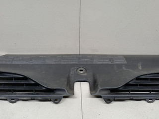 решетка радиатора Renault Laguna 1 поколение 1997, 2.2 л., DT, G8T 792, дизель, 5МКПП, синий, универсал, передний привод, 7700819948