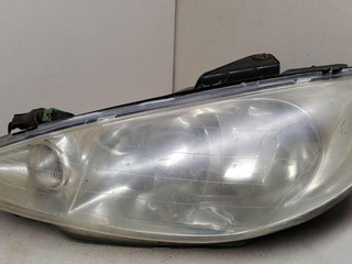 фара левая Peugeot 206 1 поколение 2002, 1.4 л., i, KFV (TU3JP), бензин, 5МКПП, зелёный, хетчбэк 5 дв., передний привод, 6204S7