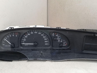 щиток приборов (приборная панель) Opel Vectra B 1998, 1.6 л., i, X 16 XEL, бензин, 5МКПП, зеленый, универсал, передний привод, 9056985KK, 110.008.733, 90569356, 5WK7467