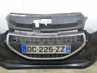 бампер передний Peugeot 208 1 поколение 2013, 1.2 л., i, бензин, 5МКПП, черный, хетчбэк 5 дв., 1607397880, 1643575780, 9672794380, 9673857080, 9673856980, 9673855880