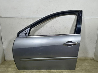 дверь передняя левая Renault Laguna 3 поколение 2007, 2.0 л., DCi, M9R 802, дизель, 6МКПП, голубой, хетчбэк 5 дв., 801010025R