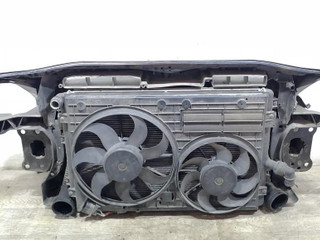передняя панель крепления облицовки (телевизор) Volkswagen Passat B6 2008, 2.0 л., TDi, CBAB, дизель, 6МКПП, серебристый, универсал, 3C0010409J, 3C0805588D