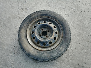 колесо запасное (таблетка) Renault Laguna 1 поколение 1997, 2.2 л., DT, G8T 792, дизель, 5МКПП, синий, универсал, передний привод