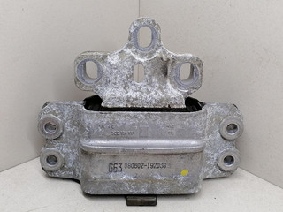 подушка крепления КПП Volkswagen Passat B6 2008, 2.0 л., TDi, CBAB, дизель, 6МКПП, серебристый, универсал, 3C0199555