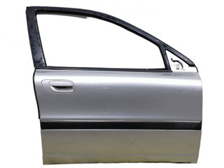 уплотнитель двери Volvo S80 1 поколение 2000, 2.5 л., TD, D 5252 T, дизель, 5МКПП, серебристый, седан, передний привод, 8663780