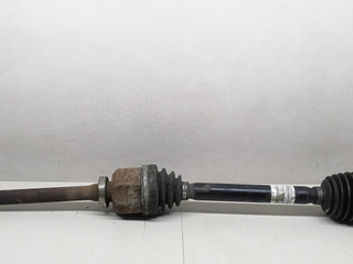 полуось передняя правая (приводной вал, ШРУС) Renault Laguna 3 поколение 2007, 2.0 л., DCi, M9R 802, дизель, 6МКПП, голубой, хетчбэк 5 дв., 8200618168