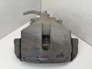 суппорт передний правый Volkswagen Passat B6 2008, 2.0 л., TDi, CBAB, дизель, 6МКПП, серебристый, универсал, 1K0615124E, 3C0615125