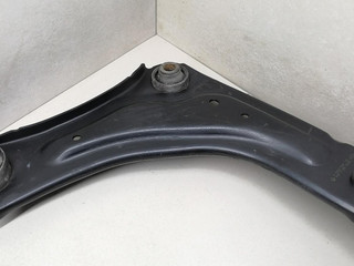 рычаг передний левый Renault Laguna 3 поколение 2007, 2.0 л., DCi, M9R 802, дизель, 6МКПП, голубой, хетчбэк 5 дв., 545010009R