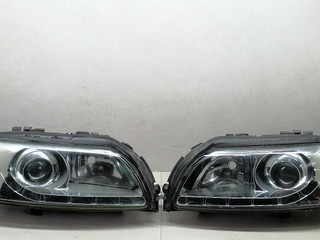 фара правая Volvo S60 1 поколение 2001, 2.4 л., B 5244 T3, бензин, АКПП, черный, седан, передний привод, 8693584, 31276808