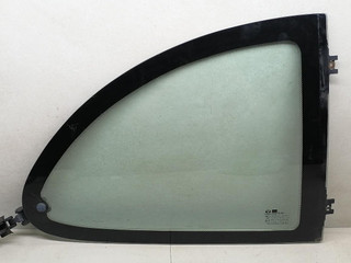 стекло кузовное боковое правое Daewoo Lanos T100 1998, 1.3 л., MPI, A13SMS, бензин, 5МКПП, зелёный, хетчбэк 3 дв., передний привод, 96234663