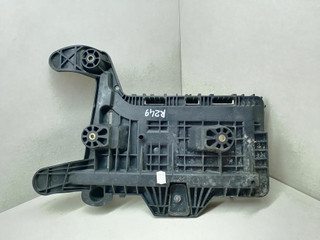 полка аккумулятора Volkswagen Passat B6 2008, 2.0 л., TDi, CBAB, дизель, 6МКПП, серебристый, универсал, 1K0915333