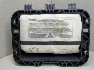 подушка безопасности пассажира Citroen C3 Picasso 1 поколение 2012, 1.6 л., i, бензин, 5МКПП, чёрный, минивэн, 9682894380, 6097632A01