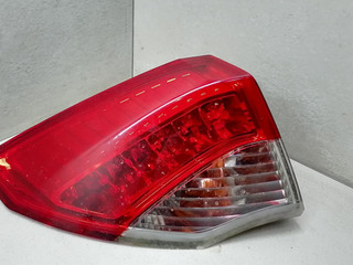фонарь задний левый Renault Laguna 3 поколение 2007, 2.0 л., DCi, M9R 802, дизель, 6МКПП, голубой, хетчбэк 5 дв.